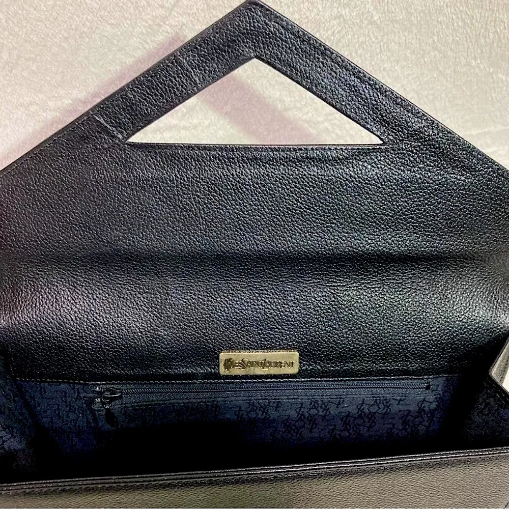 AUTHENTIC YSL Saint Laurent black leather clutch Bag gold logo cut out vintage - Picture 5 of 7